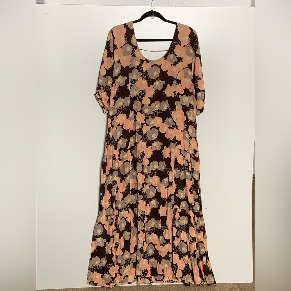 Waiwaolani Floral Maxi Dress Brown Pink Open Back XL 3/4 Sleeve Flowy Pockets